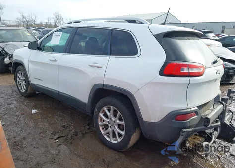 2017 Jeep Cherokee Latitude Fwd z USA, uszkodzony, nr VIN 1C4PJLCBXHW667984